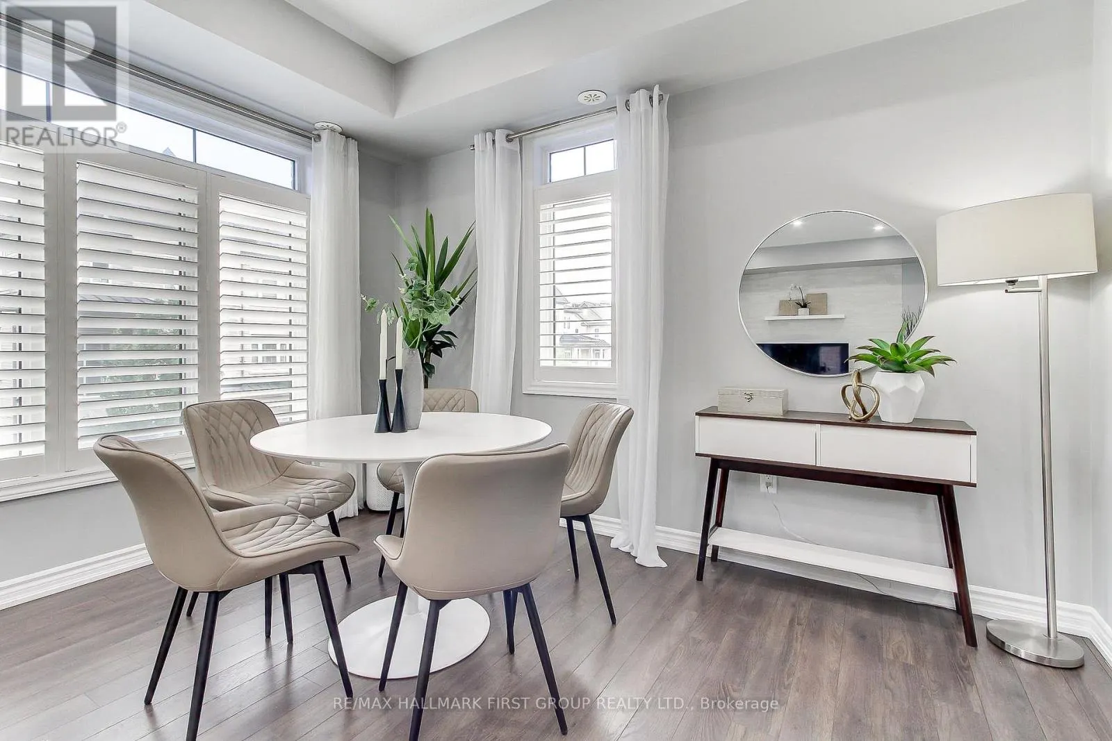 2522 BOSTON GLEN