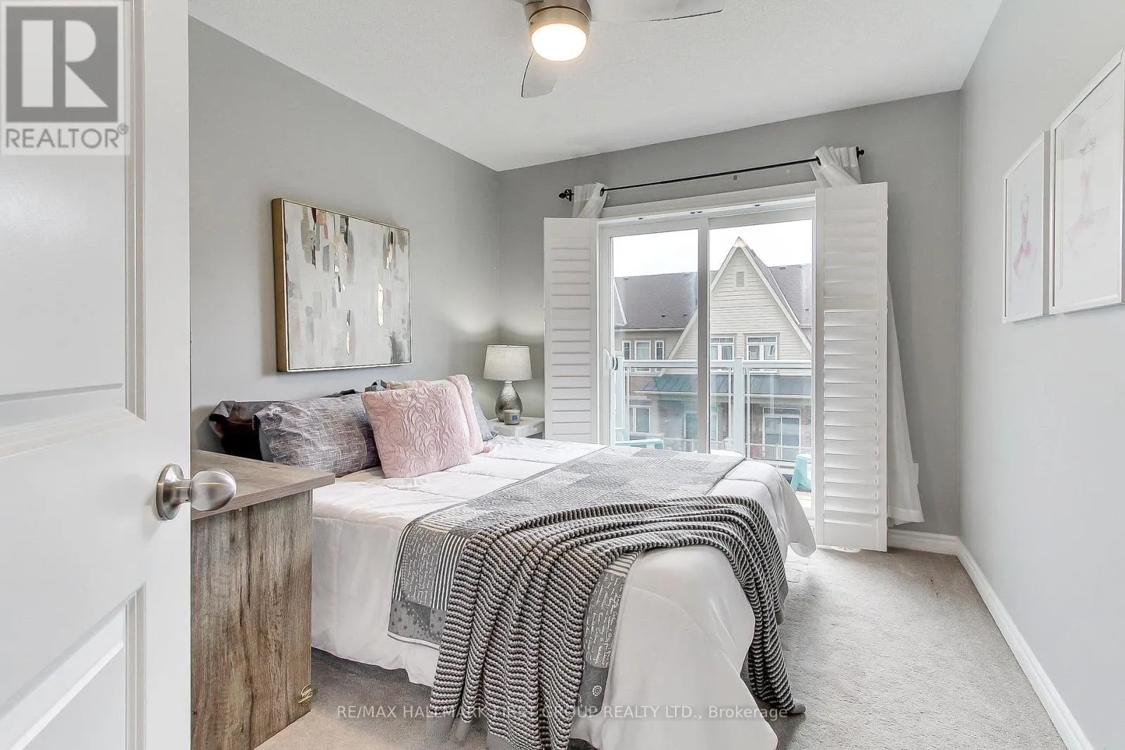 2522 BOSTON GLEN