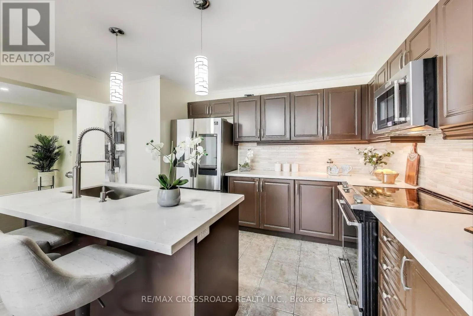 1104 BENEFORD ROAD