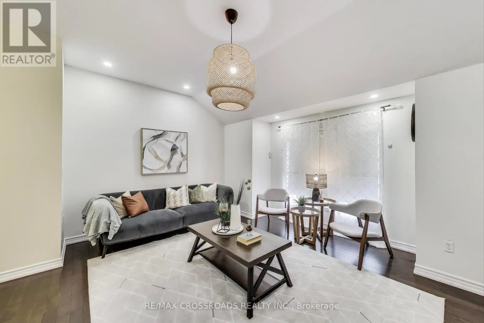 1104 BENEFORD ROAD