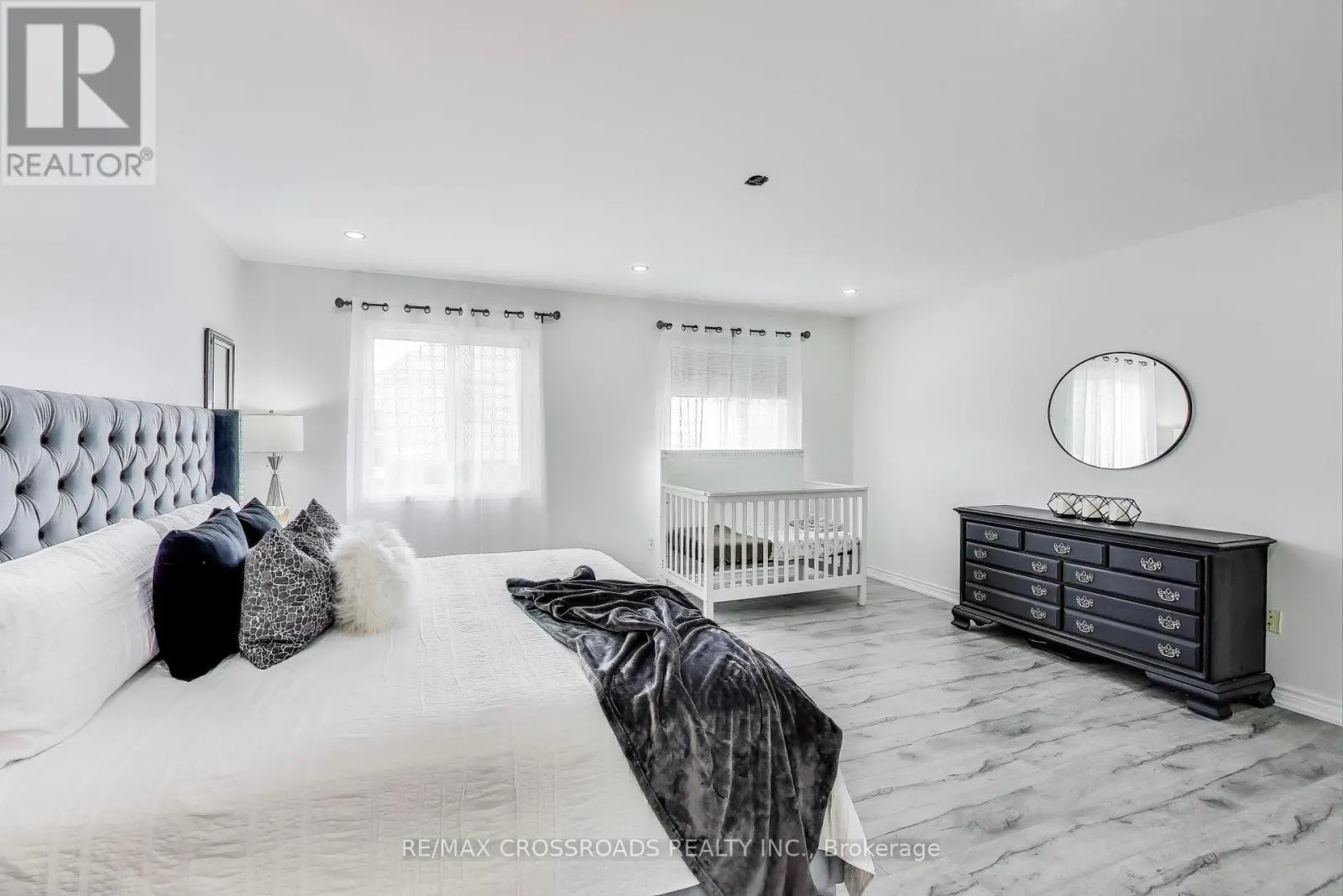 1104 BENEFORD ROAD