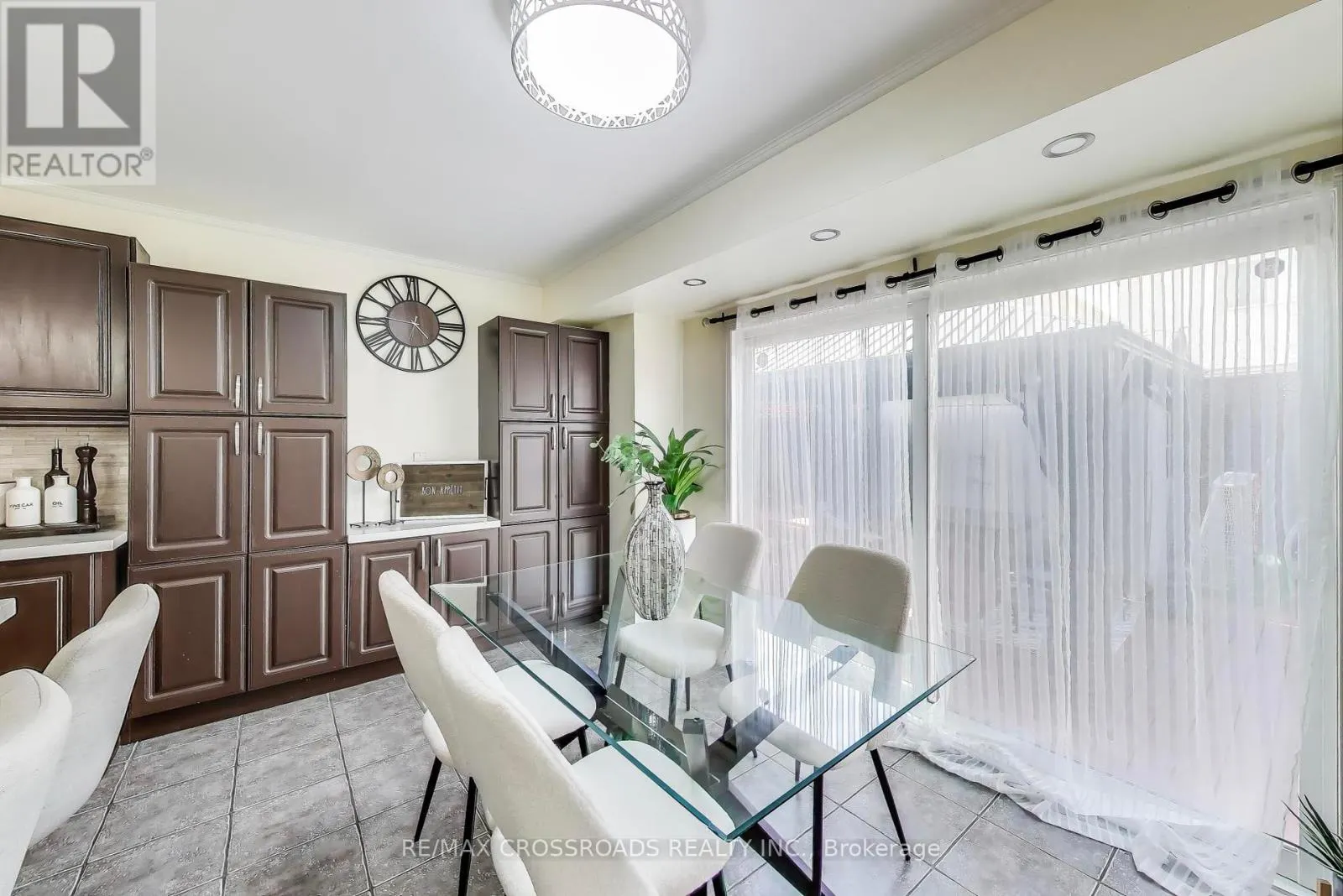 1104 BENEFORD ROAD