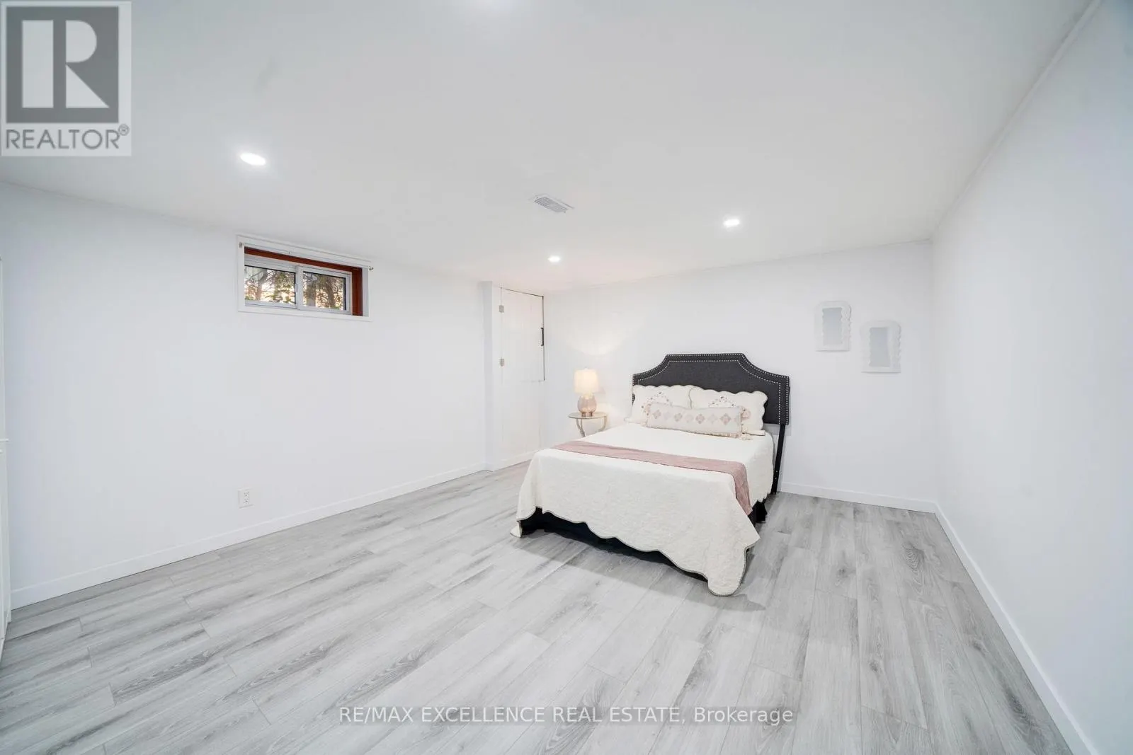 110 SENECA AVENUE