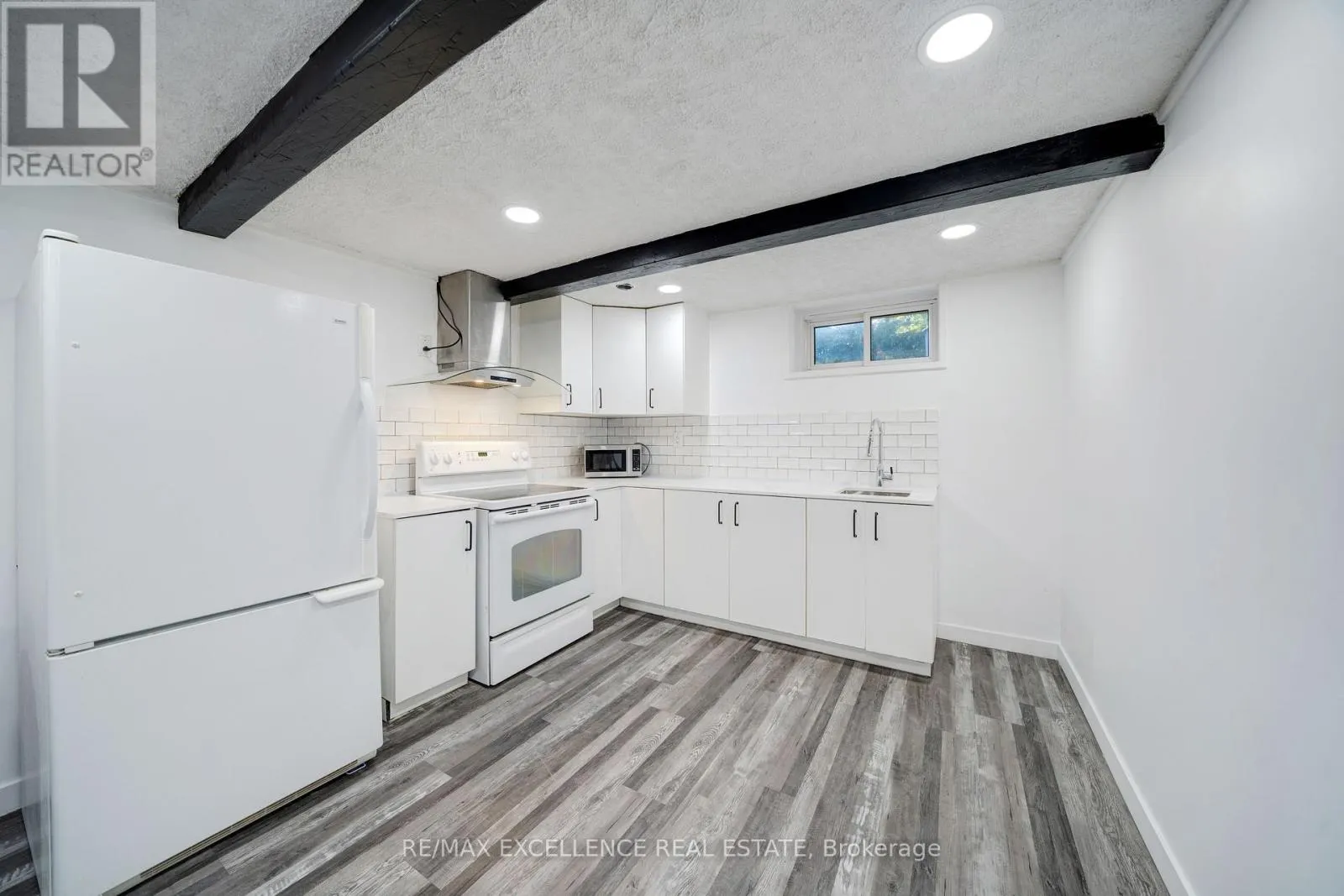 110 SENECA AVENUE