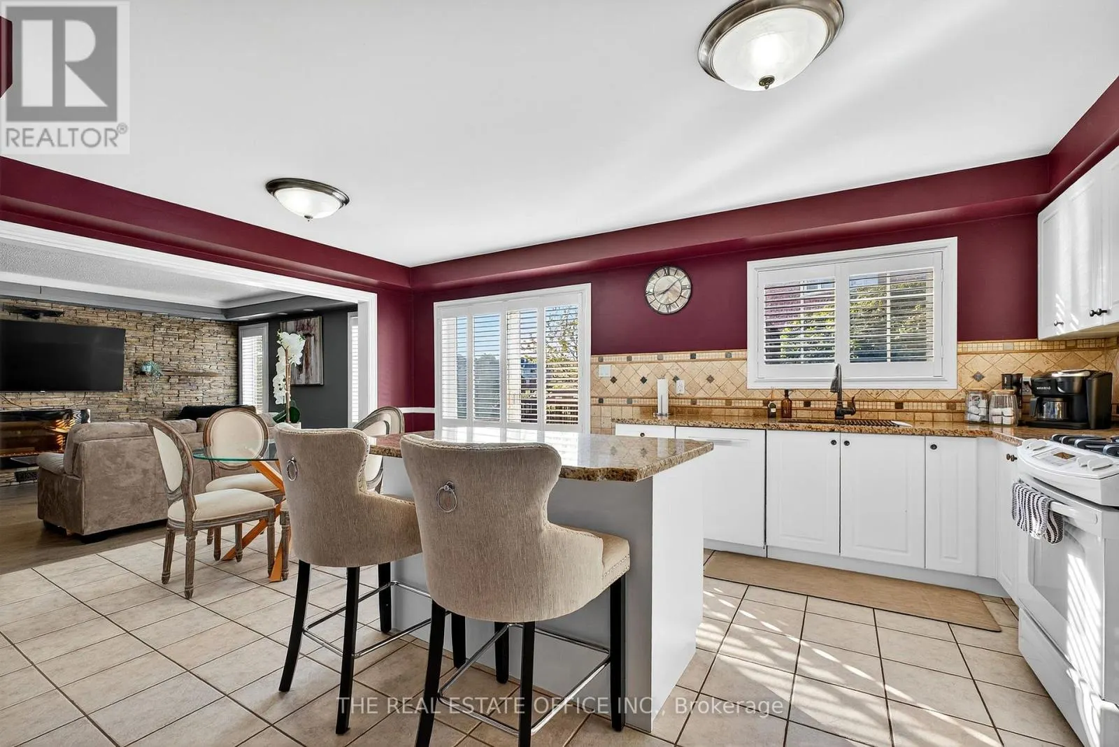 1772 WHITESTONE COURT
