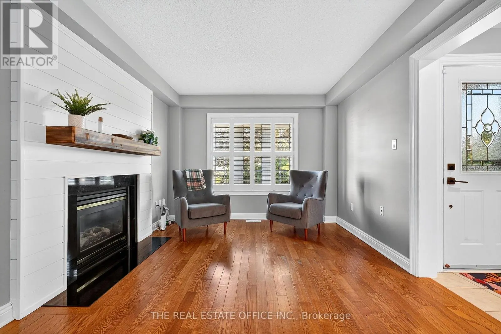 1772 WHITESTONE COURT