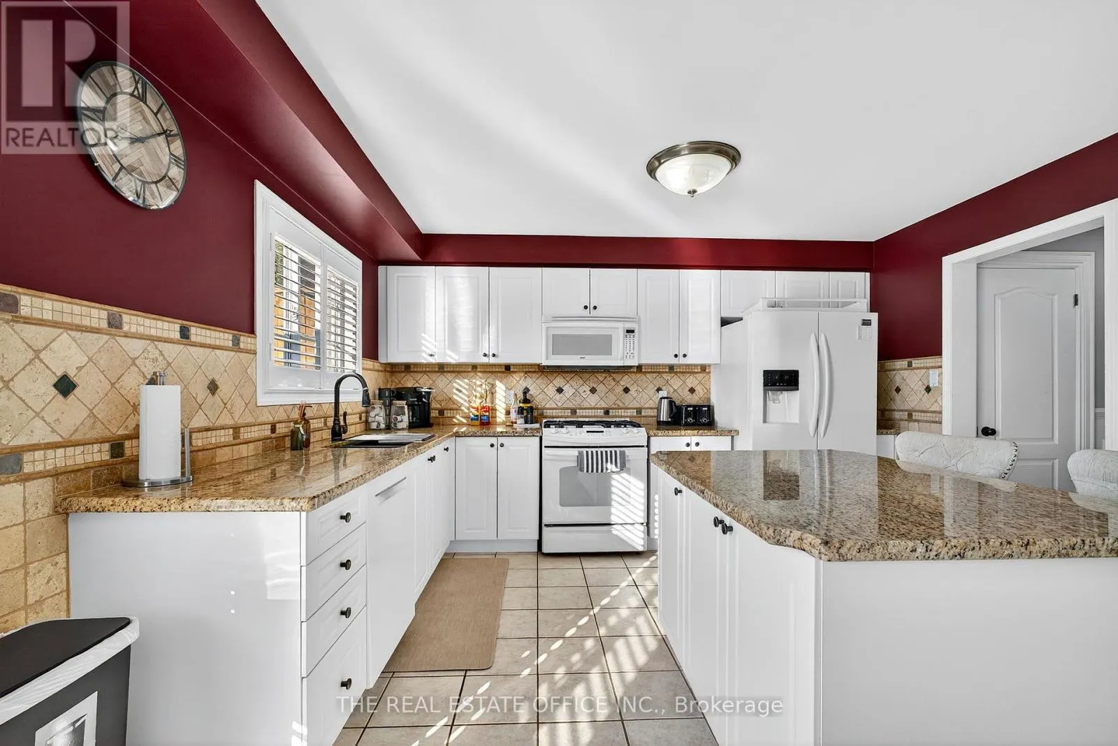 1772 WHITESTONE COURT