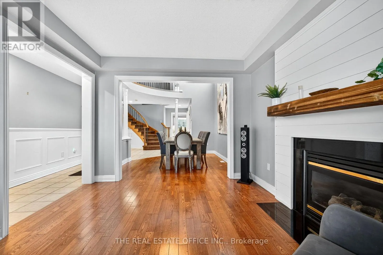 1772 WHITESTONE COURT
