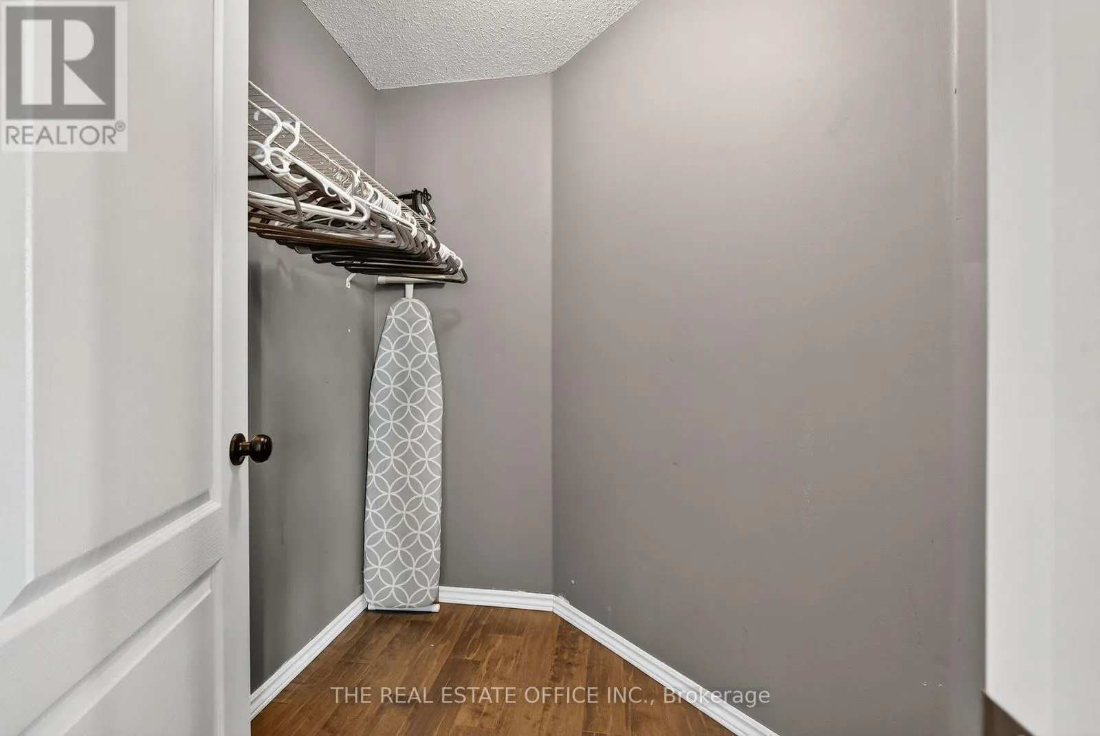 1772 WHITESTONE COURT