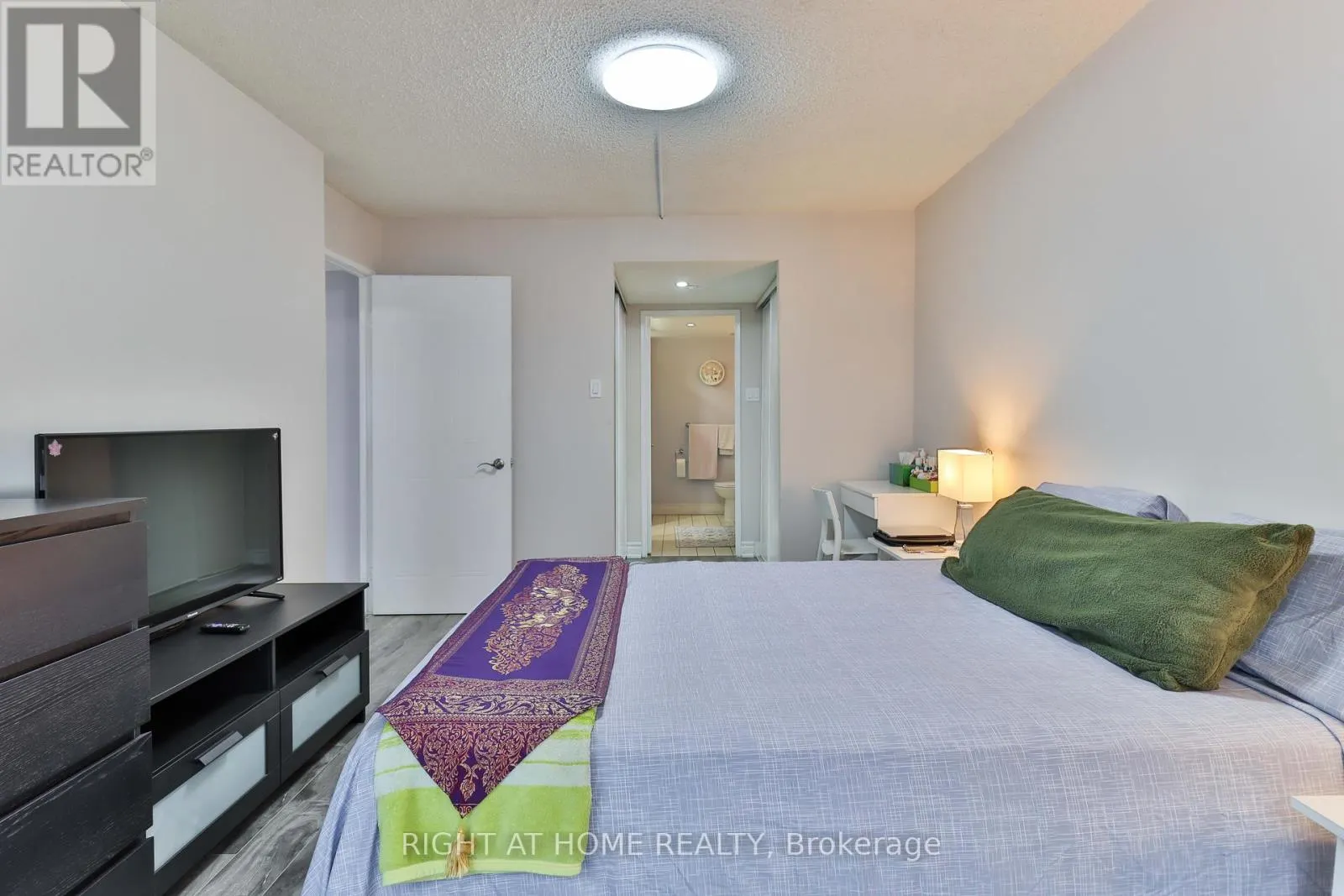 410 MCLEVIN AVENUE