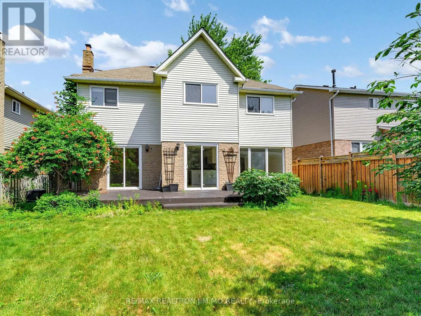 35 FLINT CRESCENT