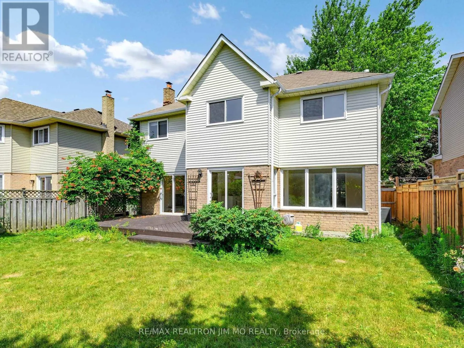 35 FLINT CRESCENT