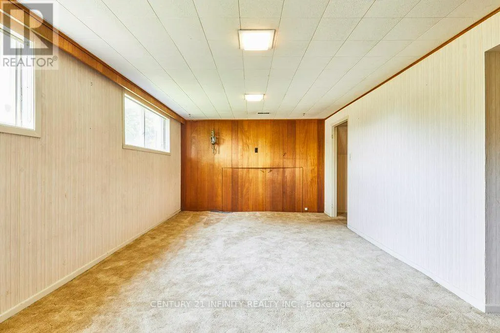 1 GOODLAND GATE