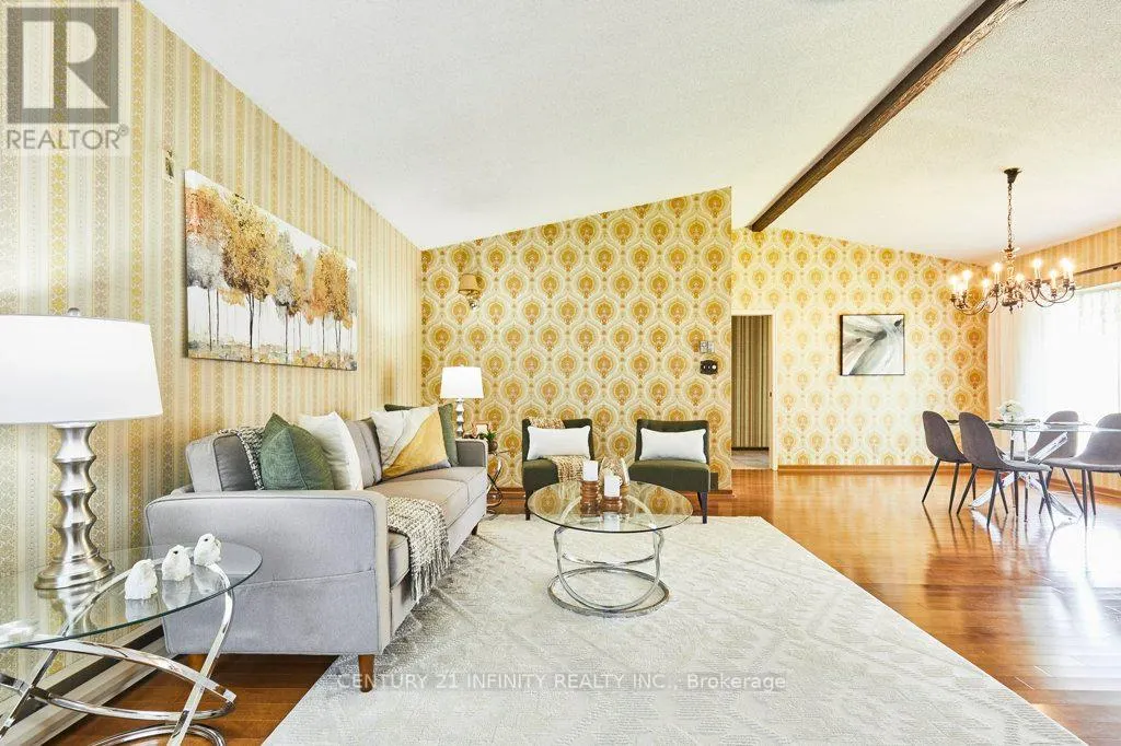 1 GOODLAND GATE