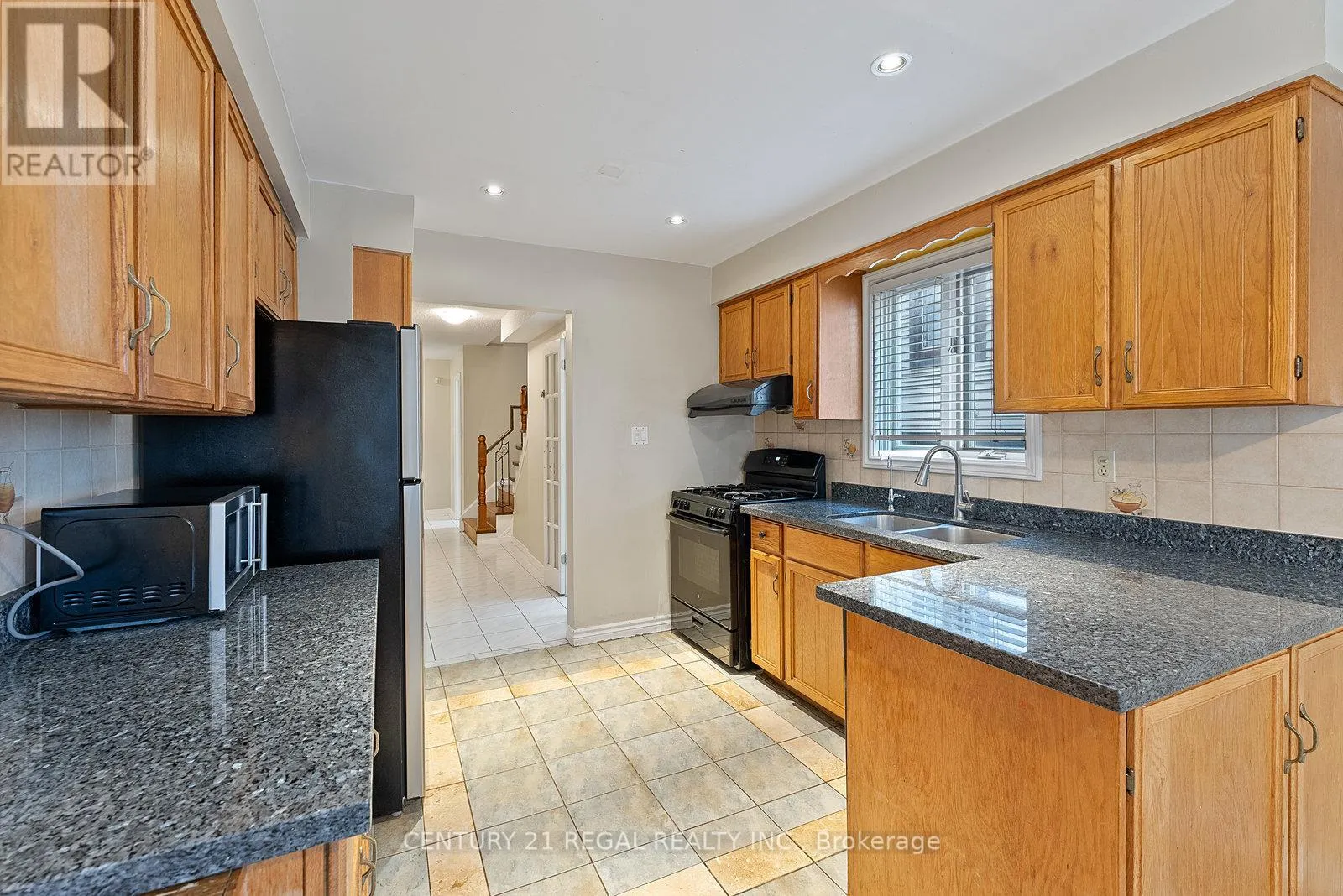 28 ECCLESFIELD DRIVE