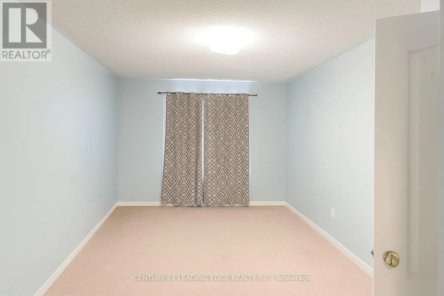 68 BARKDALE WAY