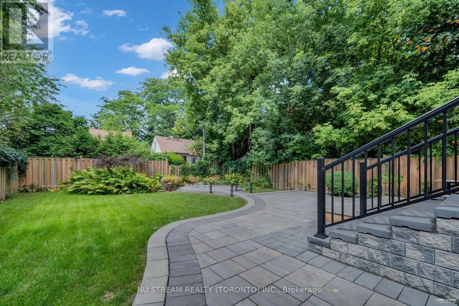 4 WESTBOURNE AVENUE