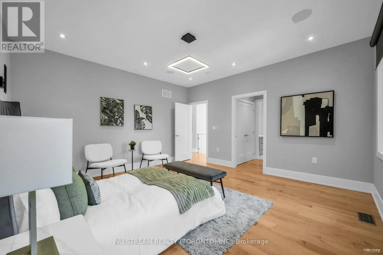 4 WESTBOURNE AVENUE