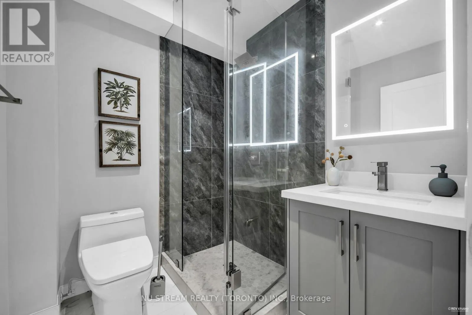 4 WESTBOURNE AVENUE