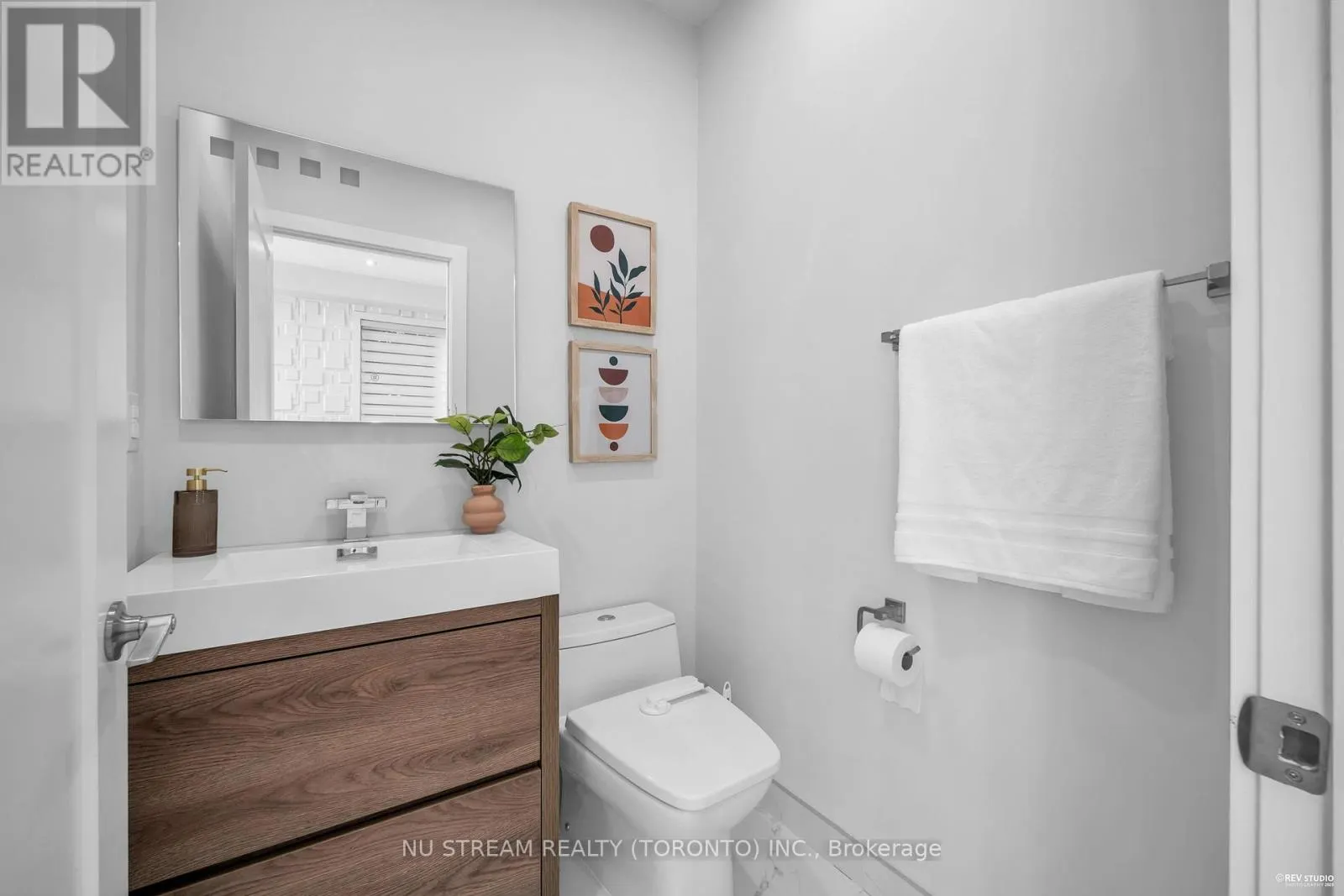 4 WESTBOURNE AVENUE