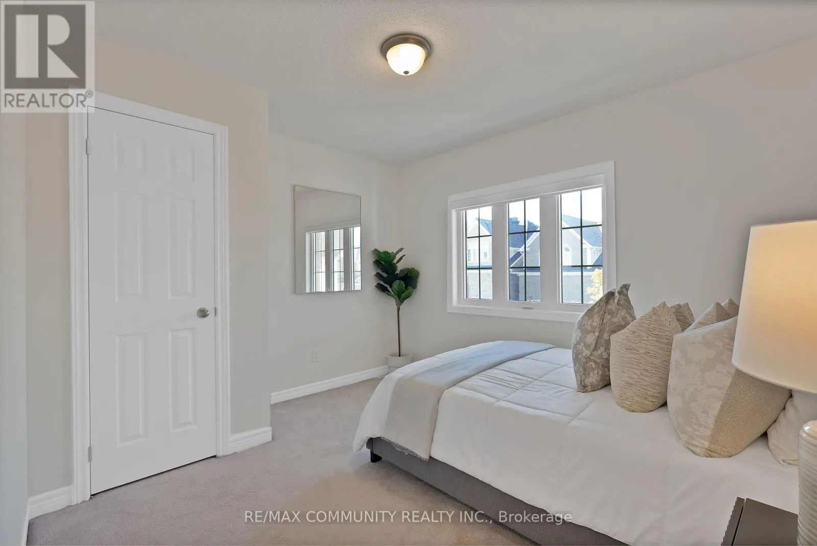 62 MCCOURT DRIVE