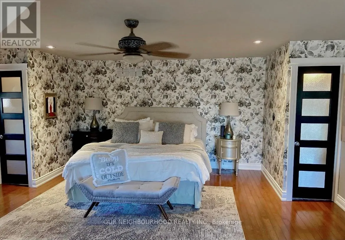 305 TRENT STREET W