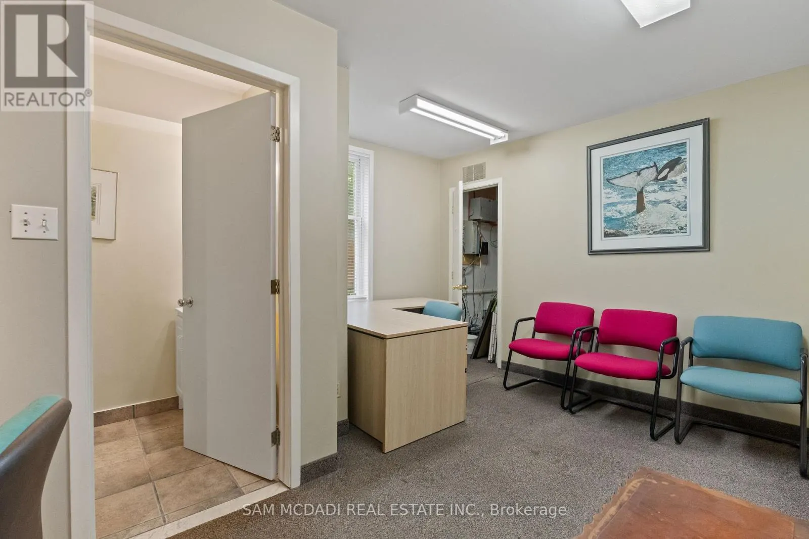 571 KINGSTON ROAD W