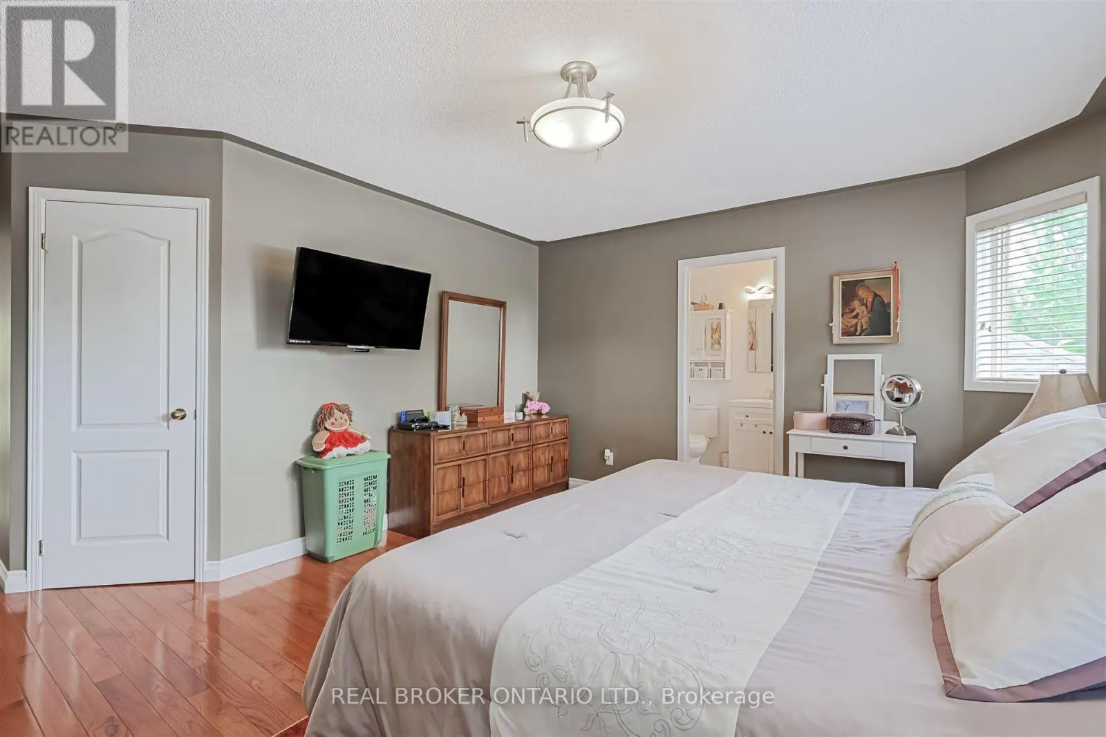 40 PADFIELD DRIVE