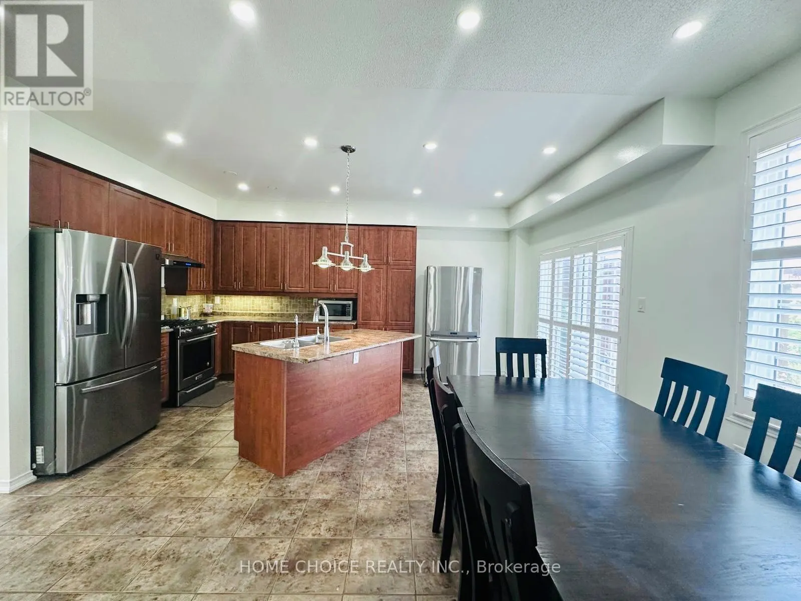 1773 BADGLEY DR DRIVE