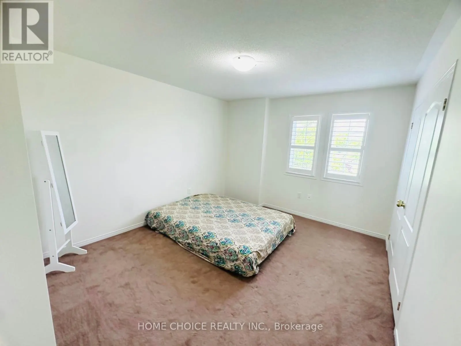 1773 BADGLEY DR DRIVE