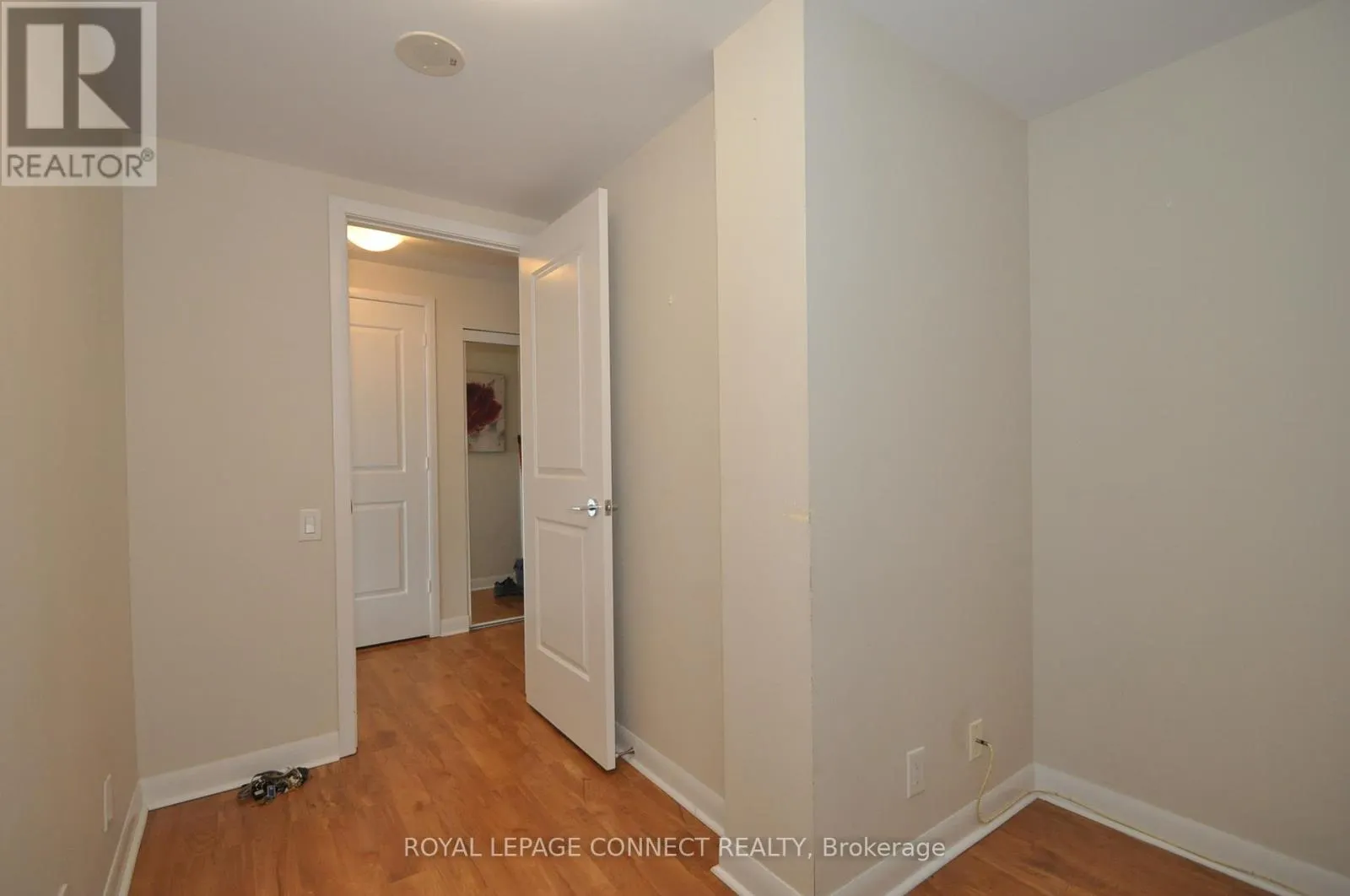 3607UPH - 190 BOROUGH DRIVE