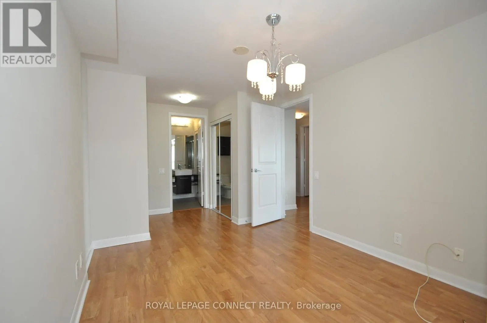 3607UPH - 190 BOROUGH DRIVE