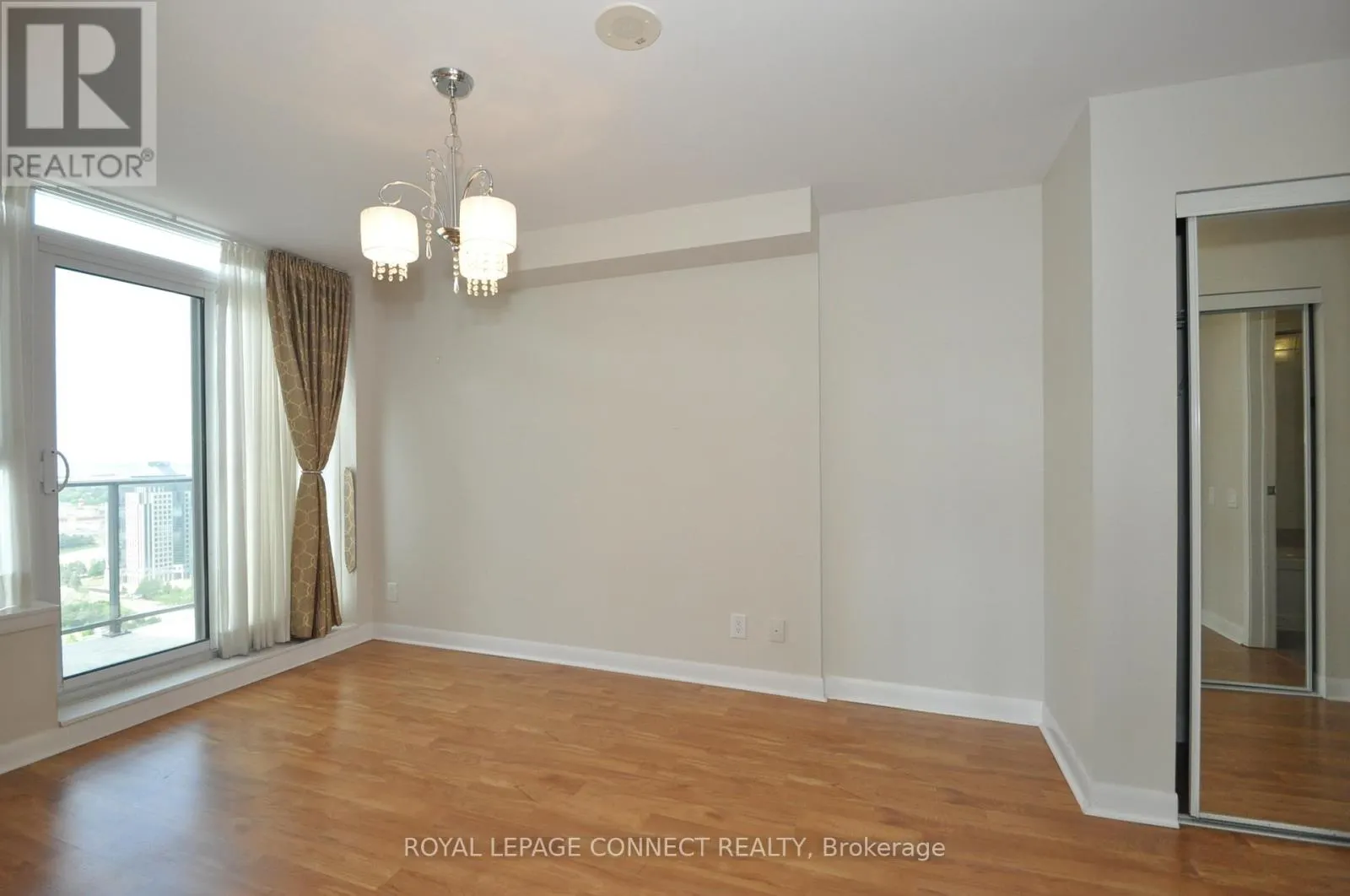 3607UPH - 190 BOROUGH DRIVE