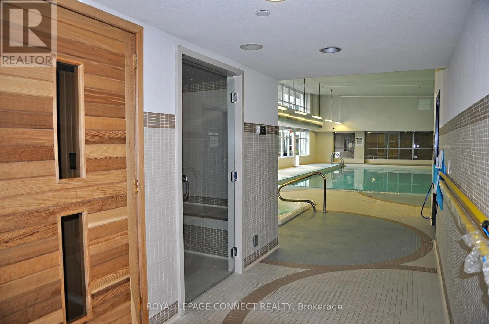 3607UPH - 190 BOROUGH DRIVE