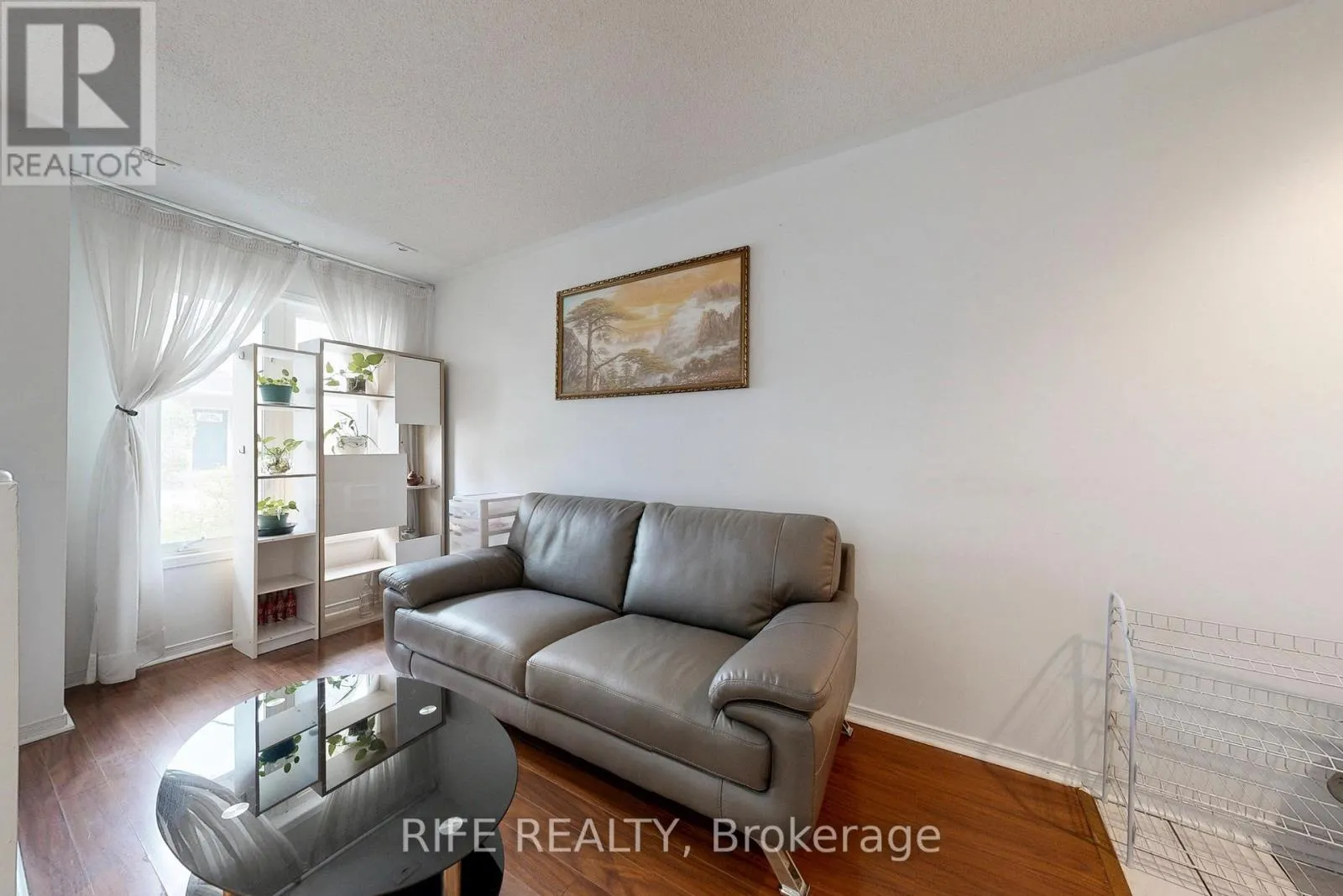 703 - 28 ROSEBANK DRIVE