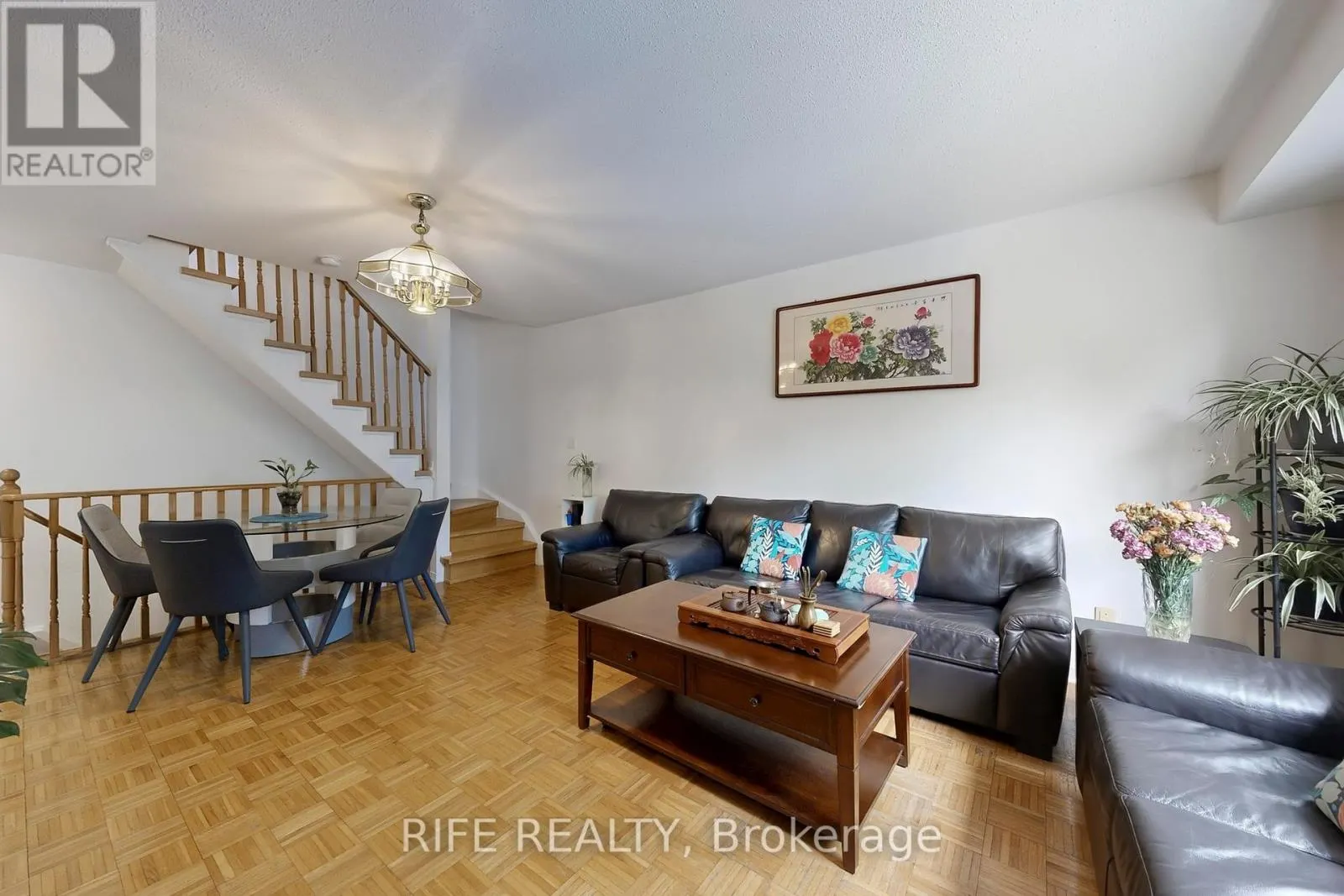 703 - 28 ROSEBANK DRIVE