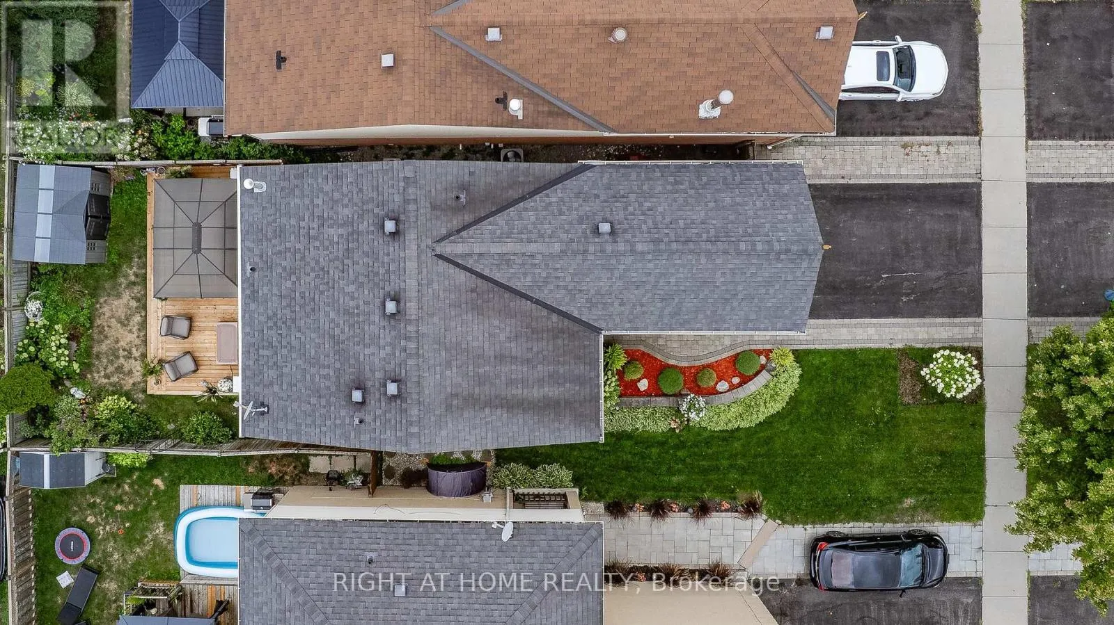 41 YORKVILLE DRIVE