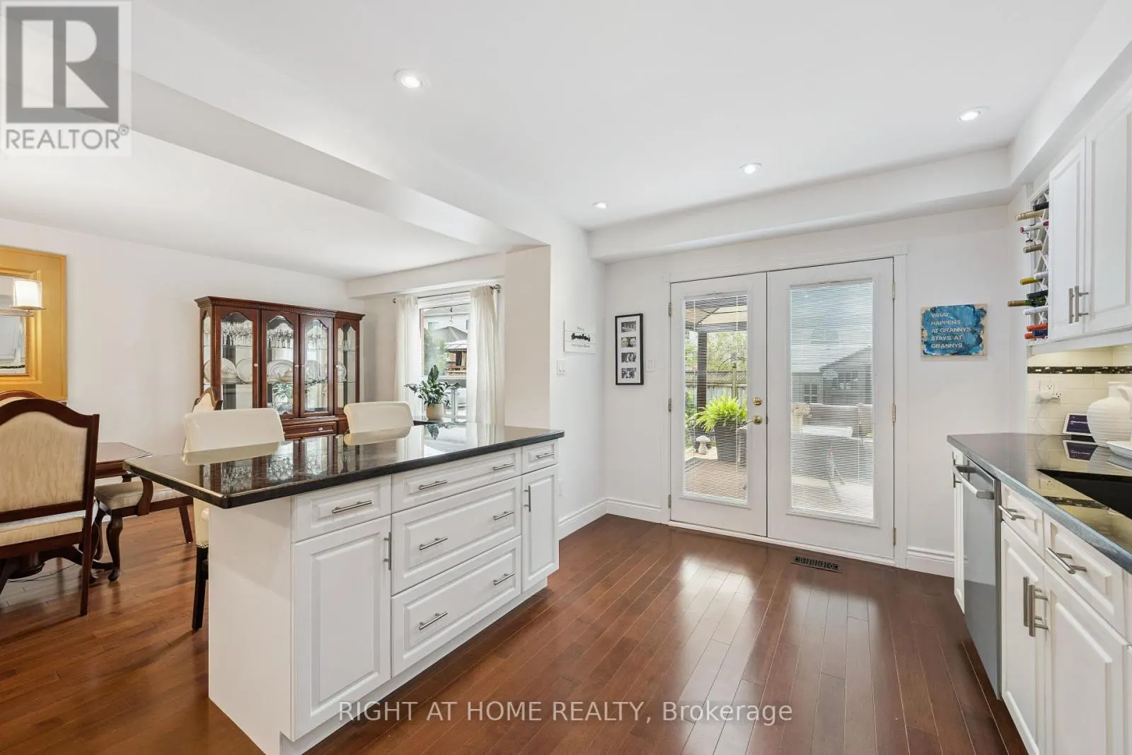 41 YORKVILLE DRIVE