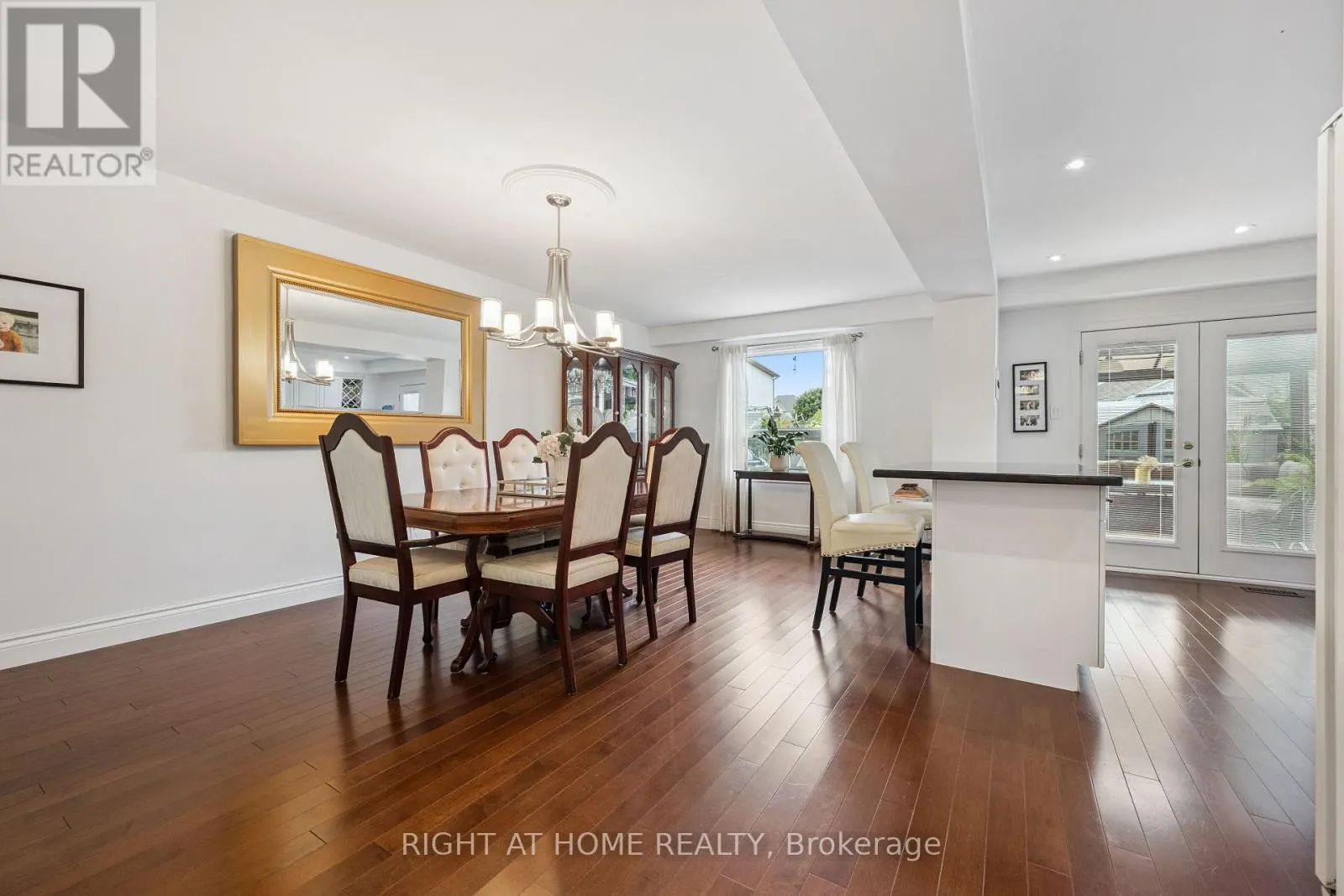 41 YORKVILLE DRIVE