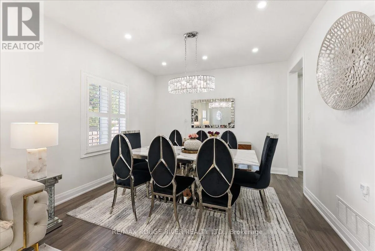 33 GLORIA CRESCENT