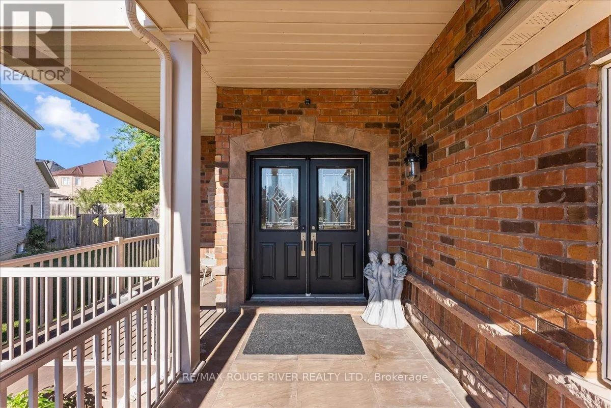 33 GLORIA CRESCENT