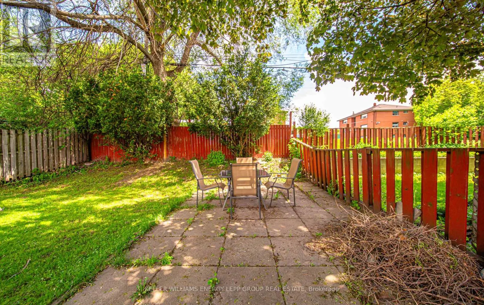 119 & 121 LUPIN DRIVE