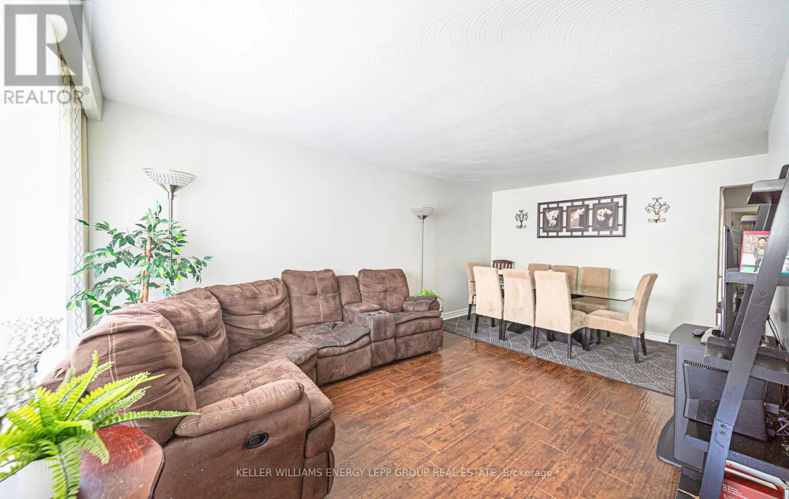 119 & 121 LUPIN DRIVE