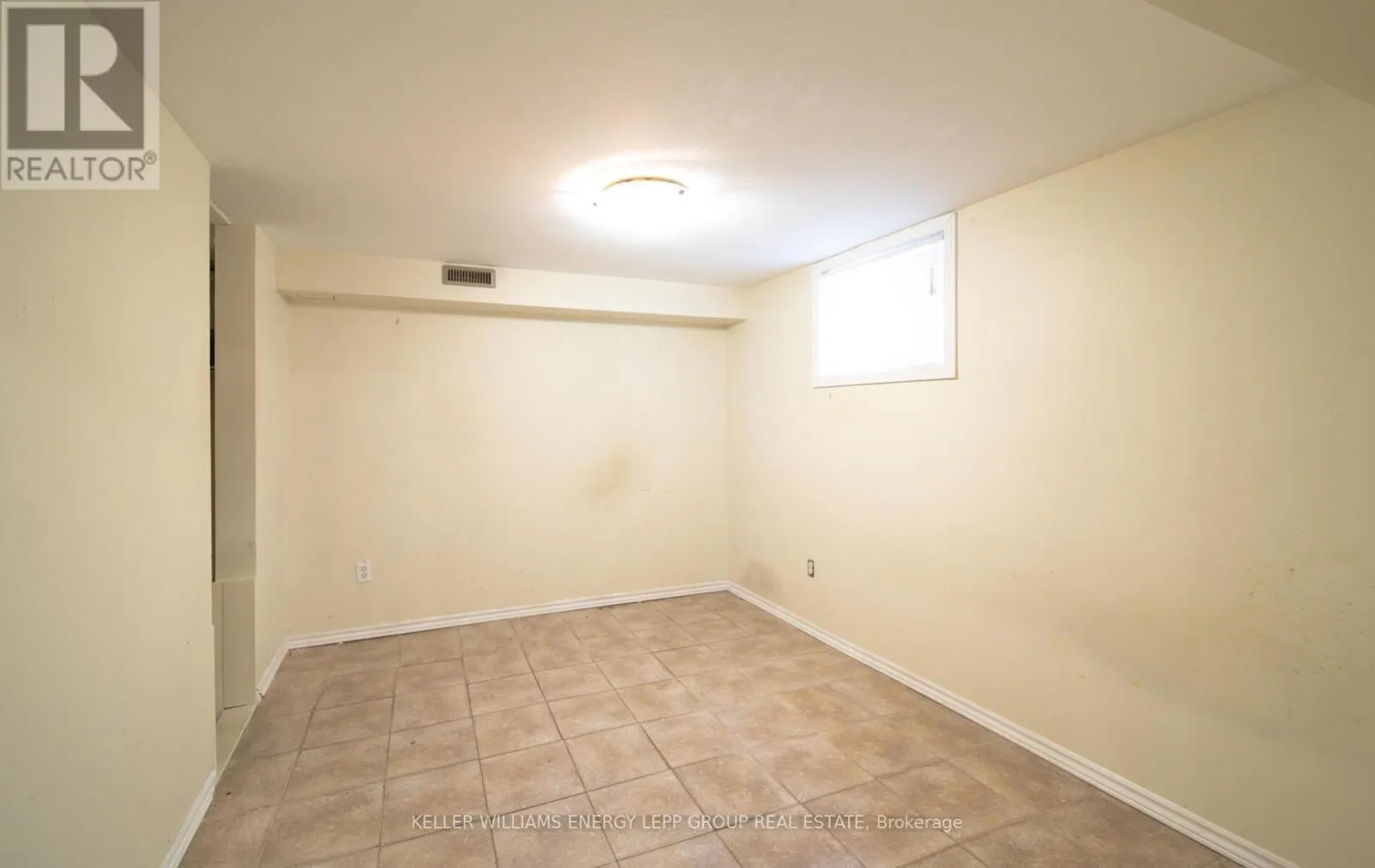 119 & 121 LUPIN DRIVE
