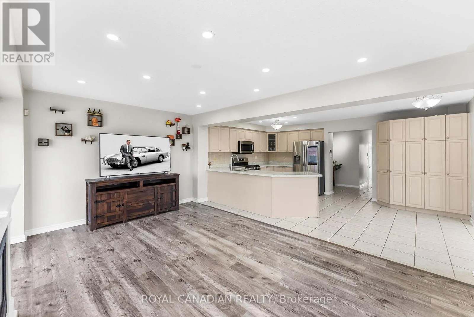 25 BRIND-SHERIDAN COURT