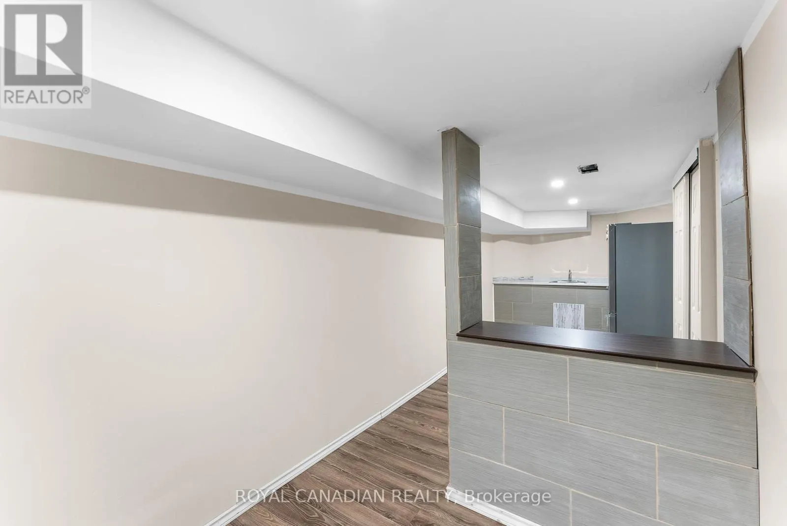 25 BRIND-SHERIDAN COURT