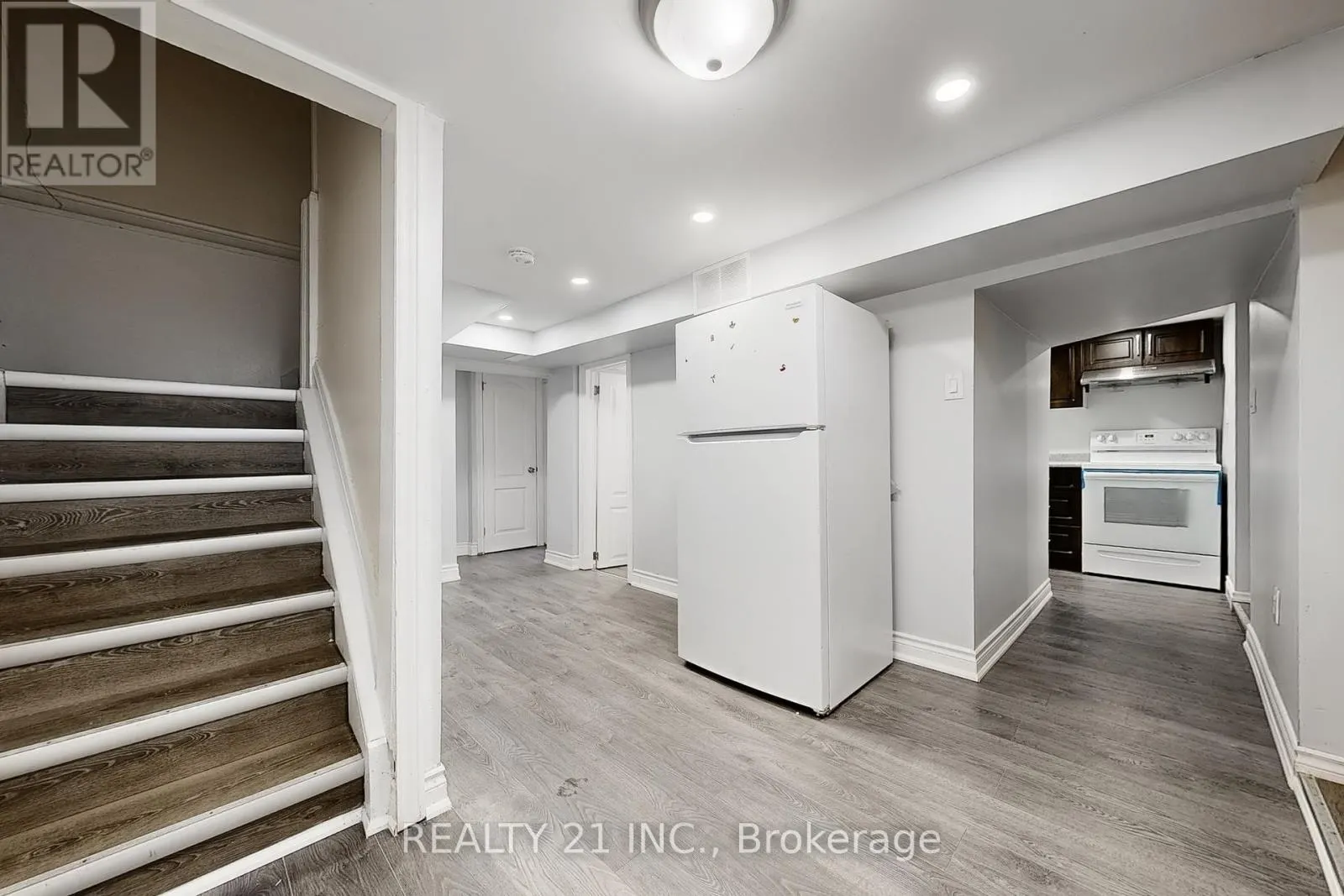 125 S WOODROW BOULEVARD