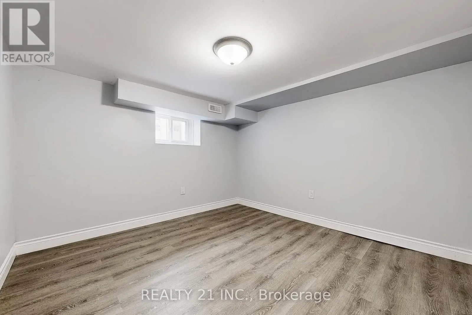 125 S WOODROW BOULEVARD