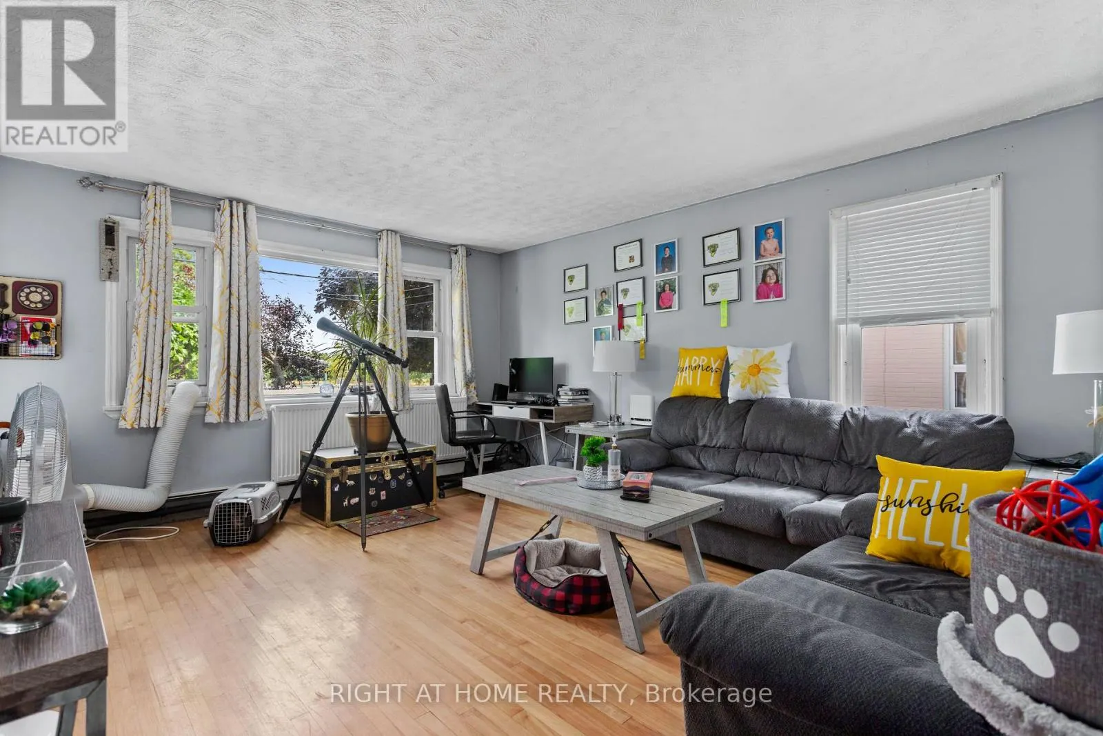 1398 SIMCOE STREET S