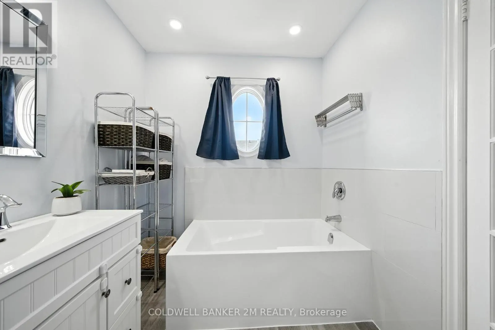 36 - 2800 COURTICE ROAD, #36